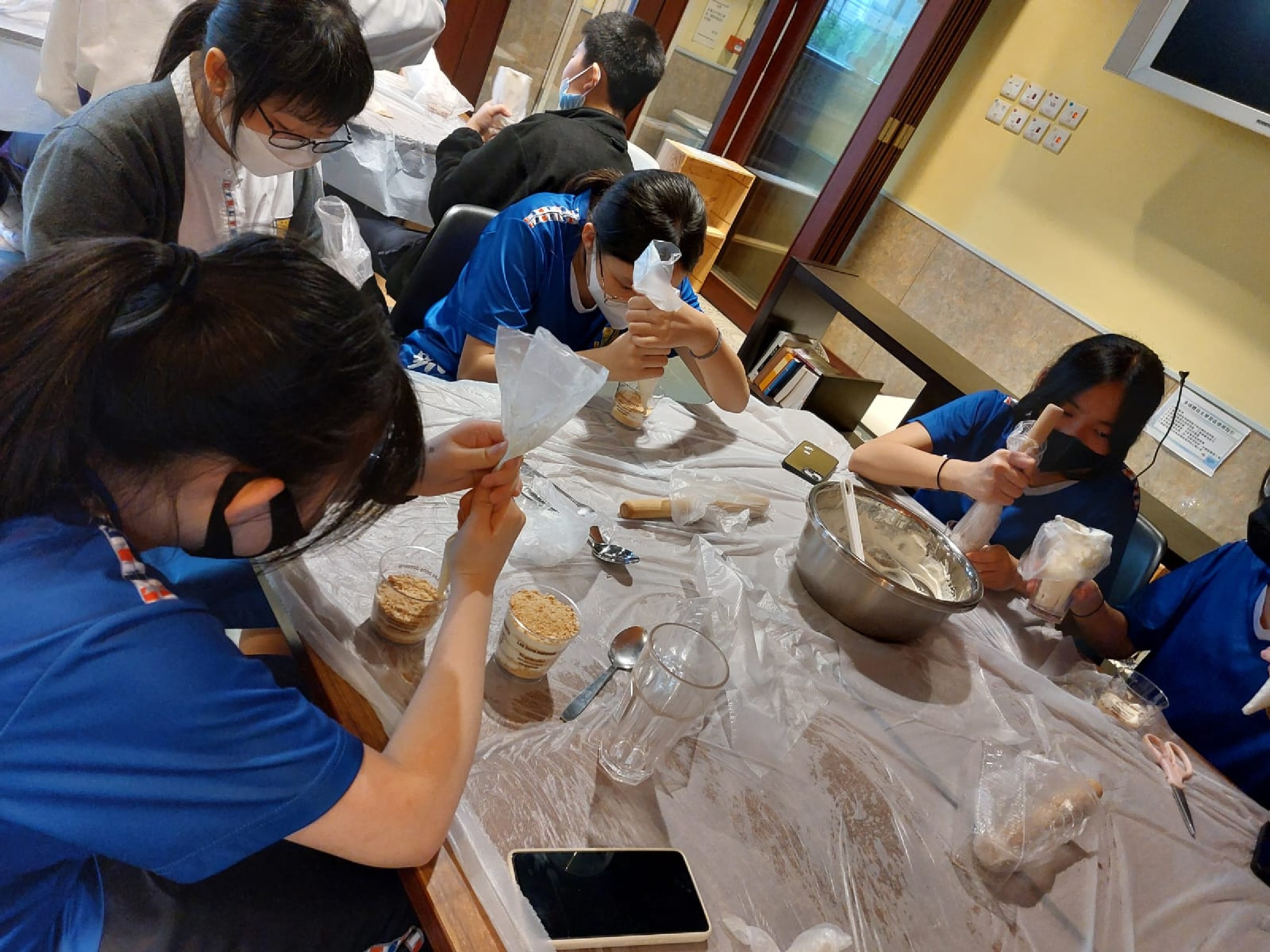 Site Visit and Dessert Making Class